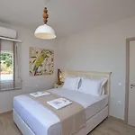 Aegean شقة